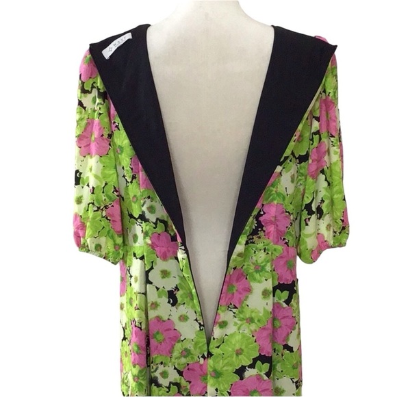 Wayf Green & Pink Floral Half Sleeve Midi Dress - Picture 8 of 9